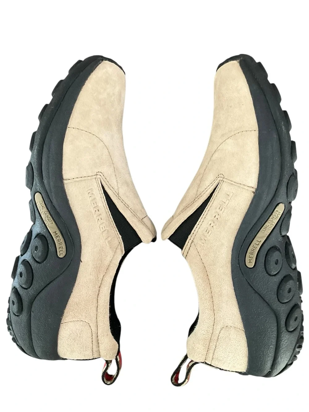 Merrell Women’s Slip-On Suede Loafers Light Beige Black Sole Size 8 NEW